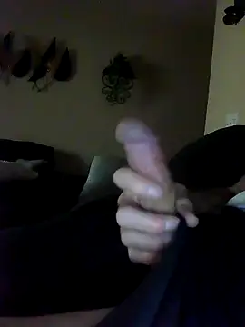 Snapshot of huego79 chatting on November 2, 2025, 2:19 pm huego79 online show from November 2, 2025, 2:19 pm