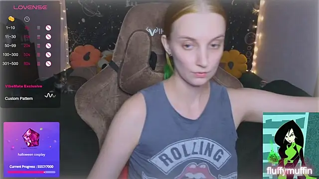 Fluffy muffin  online show from September 13, 2025, 3:01 pm