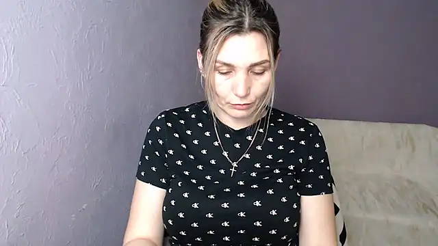  sexy lady online show from February 27, 2025, 1:49 pm