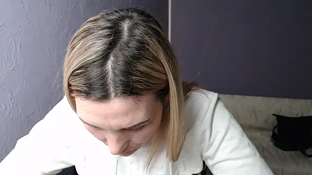  sexy lady online show from February 28, 2025, 8:39 pm