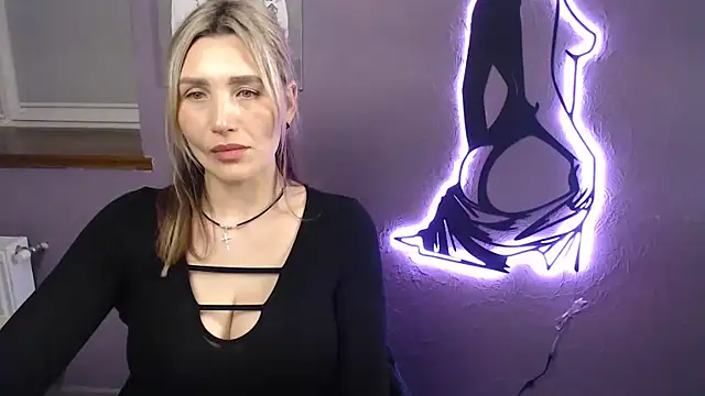  sexy lady online show from January 9, 2026, 2:42 pm