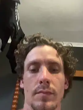 bradleyjamesmc online show from January 15, 2025, 2:46 pm