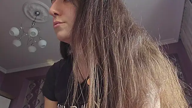 Snapshot of AlejandraDelaney chatting on November 13, 2025, 12:26 pm AlejandraDelaney online show from November 13, 2025, 12:26 pm