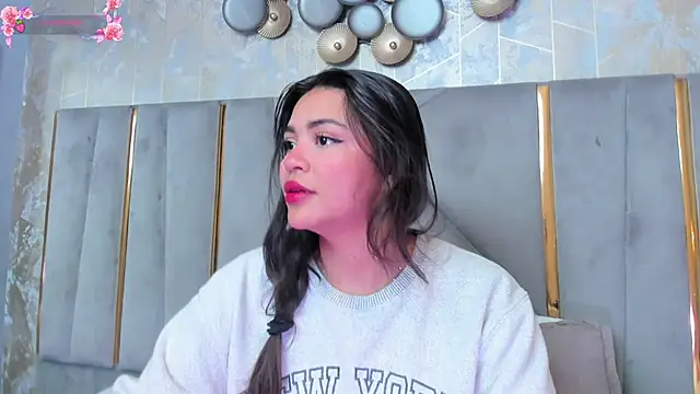 KimDevinne online show from January 10, 2026, 2:02 am