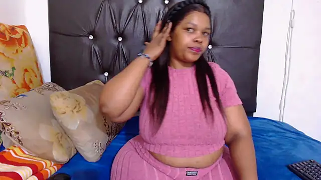 BigbootyNickyx online show from September 13, 2025, 8:41 pm