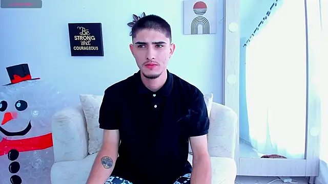 PhilipRich online show from December 21, 2024, 6:02 pm