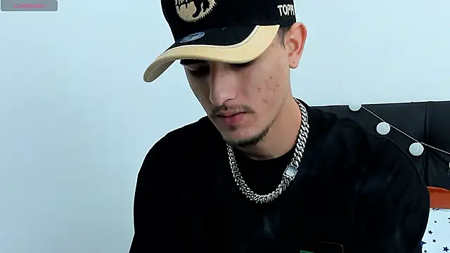 PhilipRich online show from January 3, 2025, 3:01 pm