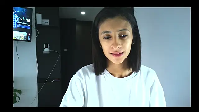 thedianakaro online show from March 11, 2025, 9:04 pm