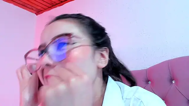 teffy lee online show from December 6, 2024, 8:07 pm