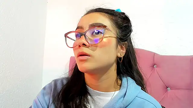 teffy lee online show from February 6, 2025, 8:13 pm