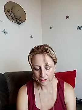 Snapshot of almaluna7 chatting on December 3, 2024, 2:03 am almaluna7 online show from December 3, 2024, 2:03 am