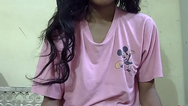 manisha baby online show from November 7, 2025, 3:50 am