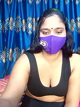 Hot Maleka online show from February 11, 2025, 2:35 am