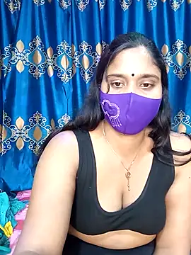 Hot Maleka online show from February 19, 2025, 4:00 pm