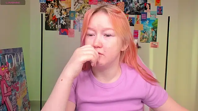 Sara Robinson online show from March 7, 2025, 3:08 am