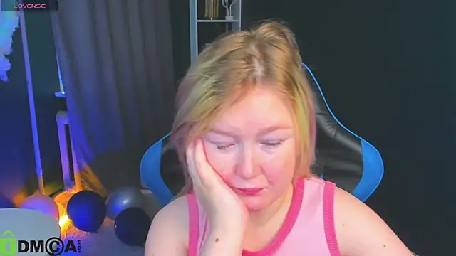 Sara Robinson online show from October 9, 2025, 8:12 am