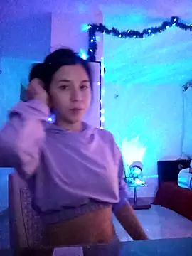 Dangerouspassion777 online show from December 14, 2024, 4:34 am