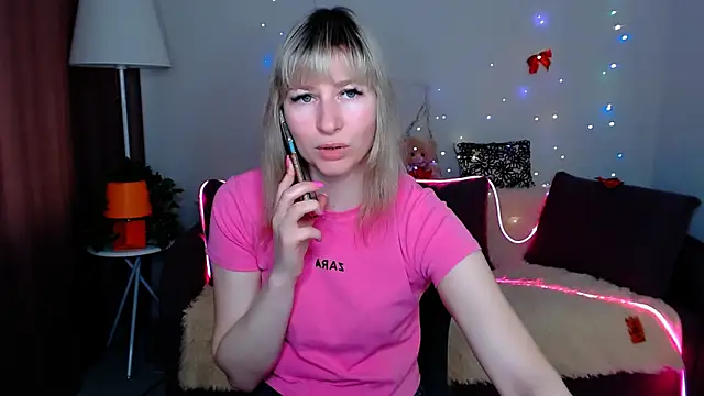 Incredible Ariela online show from March 16, 2025, 11:05 am