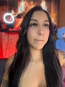 Tamara Roberts1 online show from July 26, 2026, 2:20 am