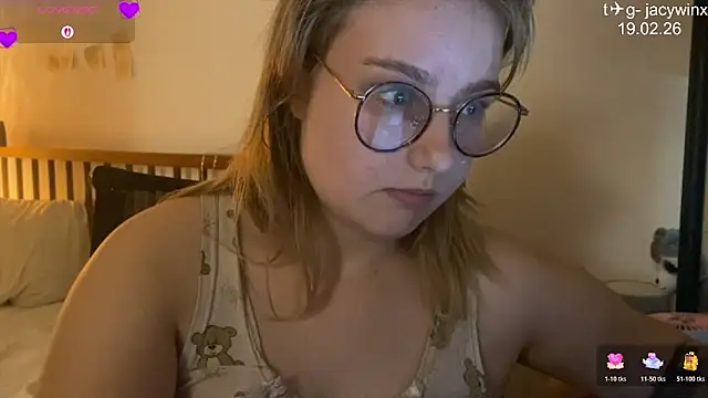 JacyWinslat online show from February 19, 2026, 11:39 am