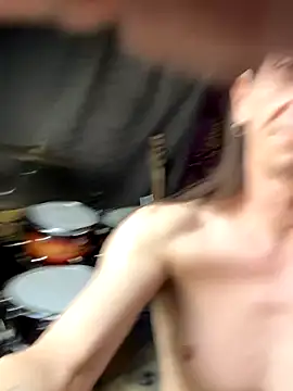 Snapshot of Sunking13cm chatting on September 10, 2025, 11:43 am Sunking13cm online show from September 10, 2025, 11:43 am