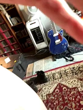 Snapshot of Sunking13cm chatting on September 13, 2025, 10:04 am Sunking13cm online show from September 13, 2025, 10:04 am