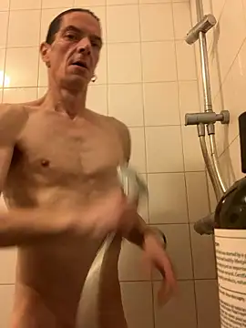 Snapshot of Sunking13cm chatting on January 7, 2026, 7:49 pm Sunking13cm online show from January 7, 2026, 7:49 pm