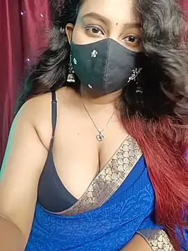 Snapshot of _YOUR_DREAM_FANTASY_ chatting on July 3, 2026, 8:37 pm YOUR DREAM FANTASY online show from July 3, 2026, 8:37 pm