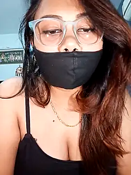 Cute-mona online show from February 26, 2025, 7:38 pm