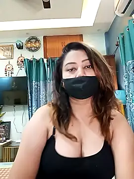 Cute-mona online show from March 24, 2026, 10:31 am