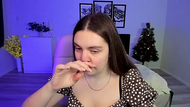 DaniellaLovely online show from January 10, 2025, 2:23 pm