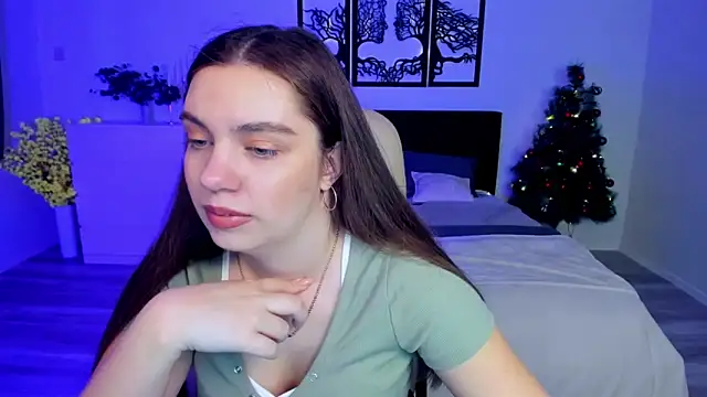 DaniellaLovely online show from January 17, 2025, 10:55 am