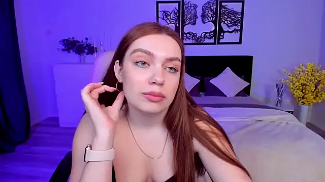 DaniellaLovely online show from February 9, 2025, 4:18 pm