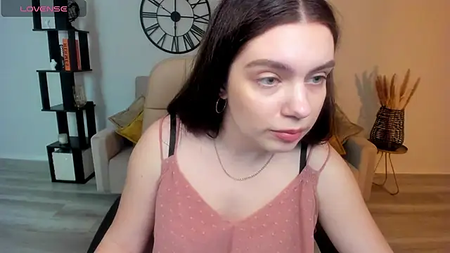 DaniellaLovely online show from March 16, 2025, 2:22 pm