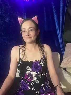 Snapshot of Cutebitch@xh chatting on May 1, 2026, 3:33 am Cutebitchxh online show from May 1, 2026, 3:33 am