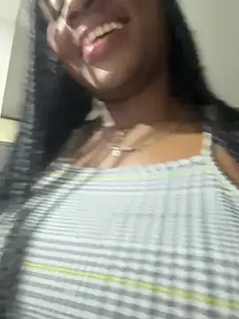 EscorpiLeoncita online show from March 7, 2026, 4:42 am