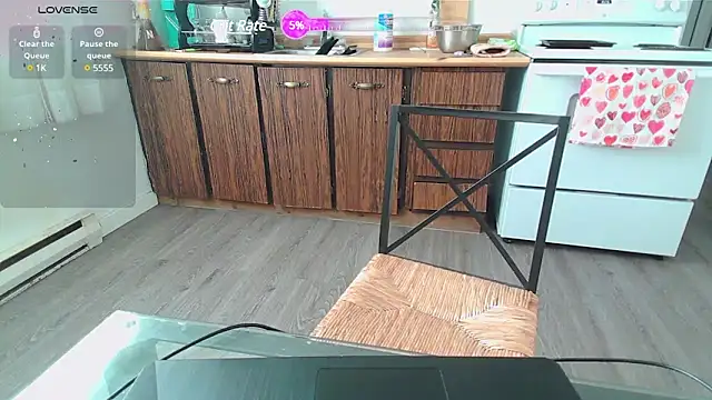 Kittyymaze1 online show from February 19, 2025, 1:28 pm