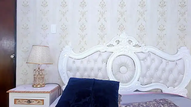 TiaraRosse online show from February 24, 2025, 4:58 pm