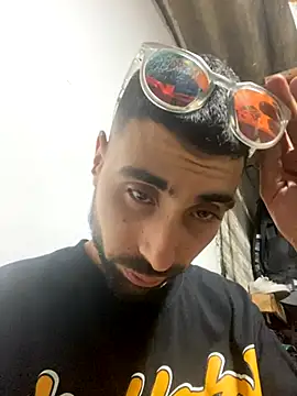 macg96 online show from November 30, 2025, 7:34 am