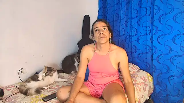 Oh Tique online show from December 4, 2025, 2:43 am