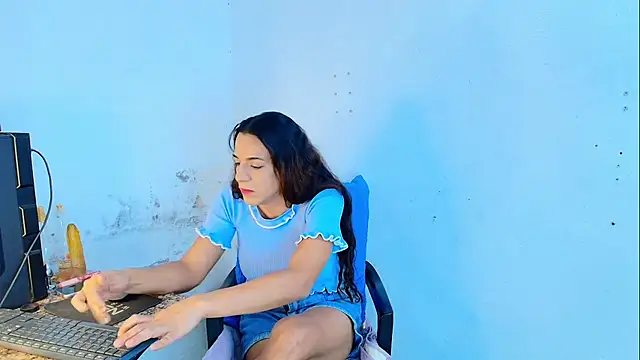 Oh Tique online show from March 20, 2026, 6:57 pm