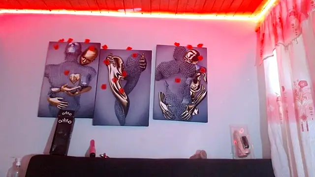 Snapshot of Maidi_ chatting on February 27, 2025, 2:21 pm Maidi online show from February 27, 2025, 2:21 pm