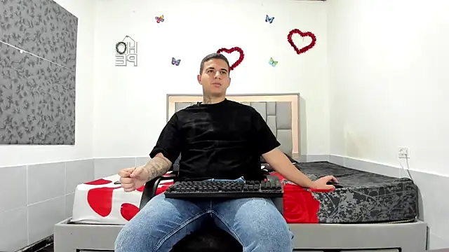 simookeler online show from October 4, 2025, 10:57 am