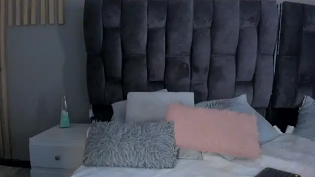 Snapshot of estefania__gomez chatting on February 9, 2025, 9:28 pm estefania gomez online show from February 9, 2025, 9:28 pm