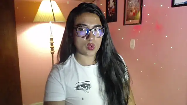 Snapshot of bunnyemilyrose36 chatting on April 29, 2026, 8:29 am bunnyemilyrose36 online show from April 29, 2026, 8:29 am