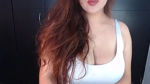 Snapshot of AdharaLujan chatting on January 13, 2025, 4:08 pm AdharaLujan online show from January 13, 2025, 4:08 pm