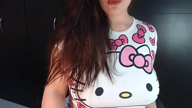 Snapshot of AdharaLujan chatting on March 23, 2025, 2:15 am AdharaLujan online show from March 23, 2025, 2:15 am