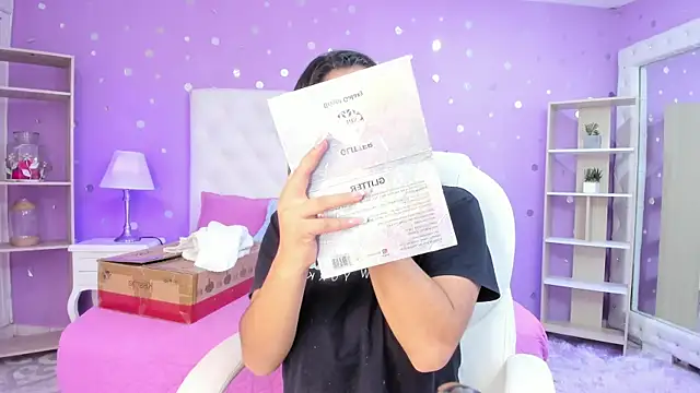 scarlette 15  online show from January 9, 2026, 3:20 am