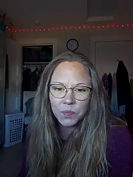 Snapshot of MissyLovexxx chatting on January 21, 2025, 4:16 pm MissyLovexxx online show from January 21, 2025, 4:16 pm