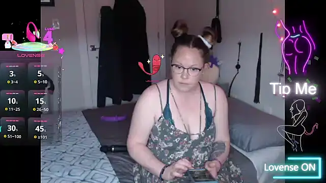 Snapshot of MissyLovexxx chatting on March 18, 2025, 12:14 pm MissyLovexxx online show from March 18, 2025, 12:14 pm